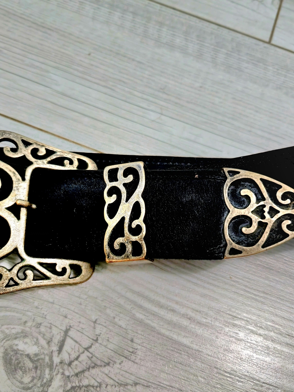 ADOPPIA ViTA Vintage Italian Black Leather Belt with Gold Filigree Hardware